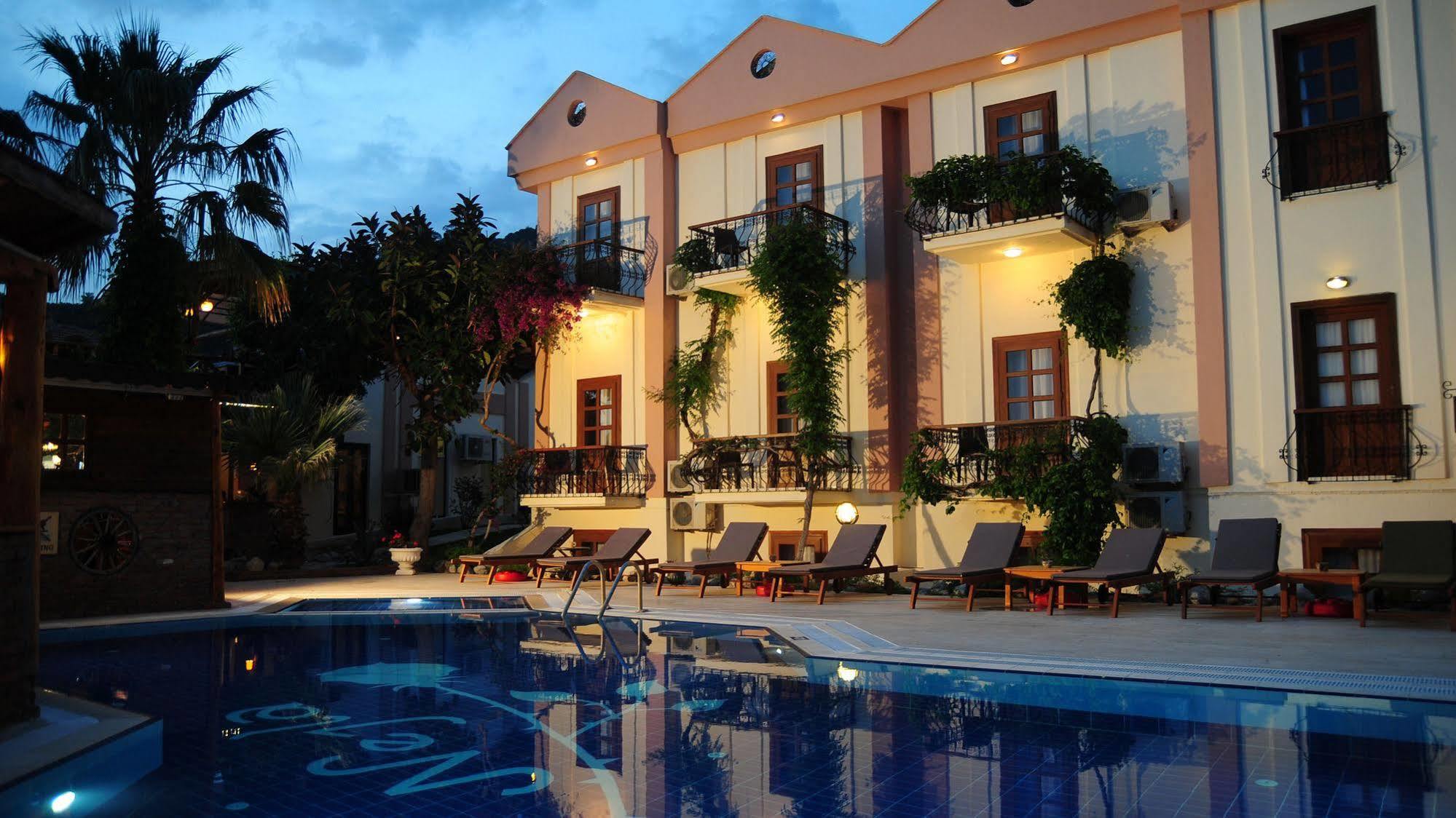 Flying Dutchman Hotel Олудениз Экстерьер фото